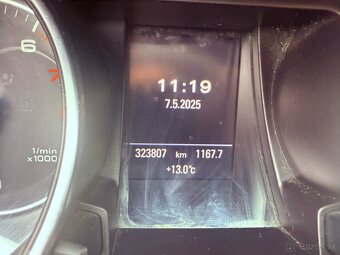 Predám audi a5 2.0tfsi s line - 10