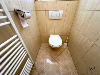 4 IZBOVÝ RD S GARÁŽOU, POZEMOK 960M2, BREZOVÁ POD BRADLOM - 10