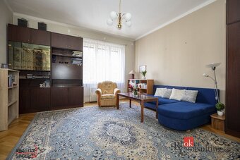 Na predaj: Veľkometrážny historický byt - centrum mesta Bans - 10