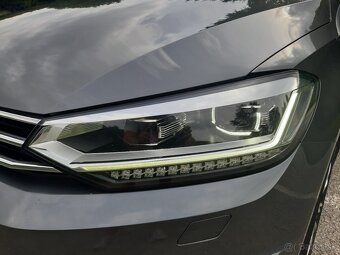 VOLKSWAGEN TOURAN 2,0 TDI,110 kw DSG - 10