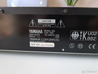CD Player YAMAHA CDX 390 - 10