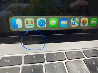 Macbook Air 2019 - Top Stav - 10