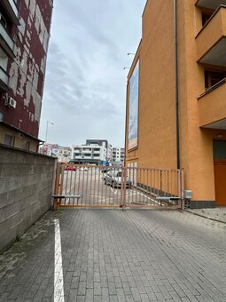 Na prenájom podzemné státie v centre mesta DS - 10