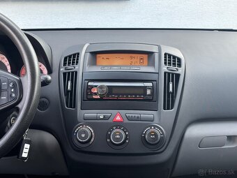 Kia Ceed 1.6 120hp Benzín - 10