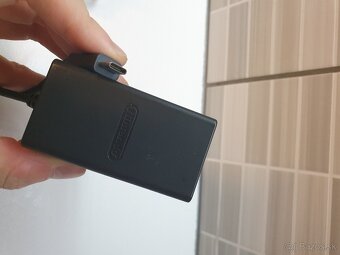 Nintendo Switch Červeno-modrý s hrou Super Smash Bros. - 10