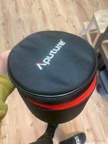APUTURE Fresnel 2X Nový - 10