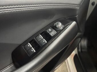 Predám Mazda 6 Combi 143kw Automat - 10