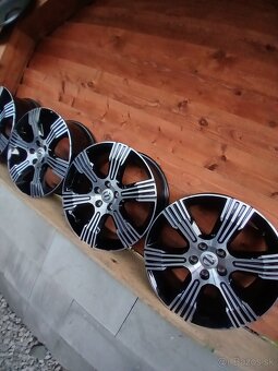 5x108 r18 volvo - 10