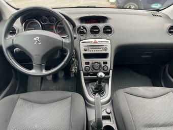 Peugeot 308 - 10