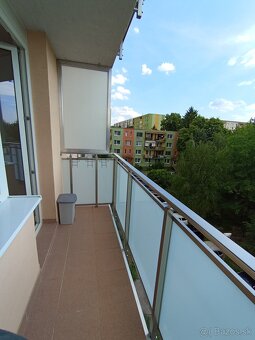 Na prenájom 2i byt s balkónom v Leviciach - 10
