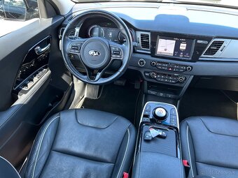 Kia Niro e- Premium EV ExecutiveLine 204PS 64KWh - 10
