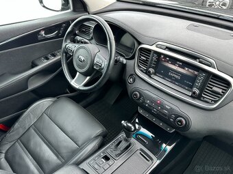 Kia Sorento 2.2 CRDi 4x4 A/T, r.v.: 2017 - 10