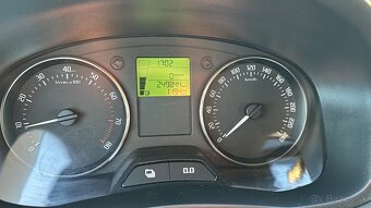 Škoda Fabia 2 - 1,2 HTP 2012 facelift - 10