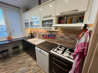 ZNÍŽENÁ CENA Zrekonštruovaný 3 izbový byt v Trebišove - 10