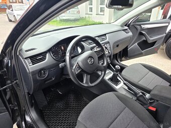 ŠKODA OCTAVIA COMBI 1.6 CRTDI 77KW ELEGANCE 146000 KM - 10