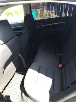 Skoda octavia 2 sedan, cierna 1.9tdi 77kw - 10