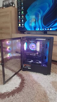 Predam herny PC R-7 3700X/RTX 3060Ti 8GB/32GB DDR4/NVMe 1T - 10