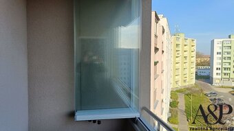 NA PREDAJ REKONŠTRUOVANÝ 4 IZBOVÝ BYT S LOGGIOU, 88M2, UL. S - 10