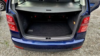 Volkswagen Touran 1.9 TDI Trendline - 10