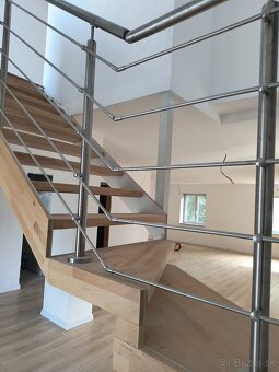 LUXUSNÝ 5 IZB. RD V SENCI V ŠTANDARDE - 10