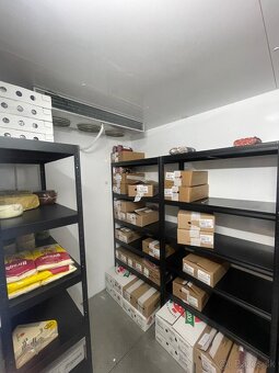 Chladiaci box - 10