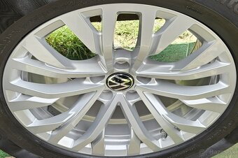 Atraktívne hliníkové disky originál VW - 5x112 R18 - 10