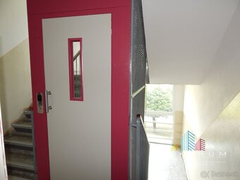 SPEKTRUM REALITY- Na Predaj 1 -izbový byt, 38 m2, Handlová, - 10