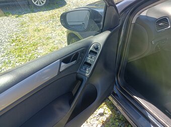 Volkswagen Golf, 1.6TDi-66 kw,r.10,d.klima - 10