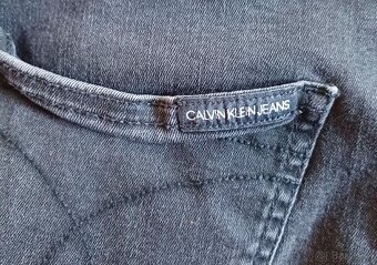 Calvin Klein čiernošedé skinny strečové - 10