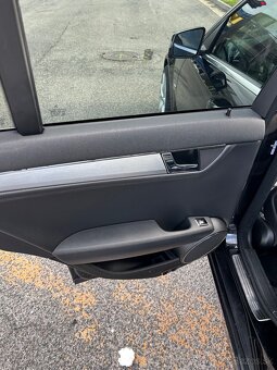 Mercedes benz c250 w204 - 10