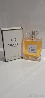 DÁMSKE PARFÉMY - 10