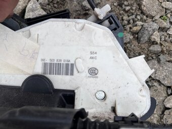 Škoda Rapid 12-17 zámok dverí, mechanizmus sťahovania okna - 10