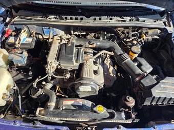 Suzuki Vitara 1.6 16v - 10