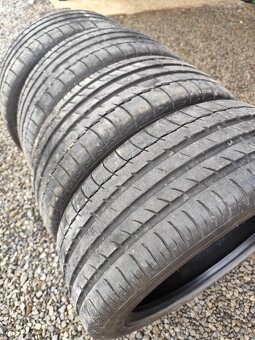 Predám letné pneumatiky 225/45 R17
 - 10