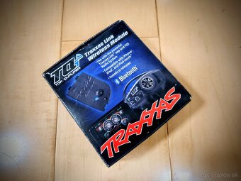 Traxxas Summit 1:10 (fialovy) 4WD a prislusenstvo - 10