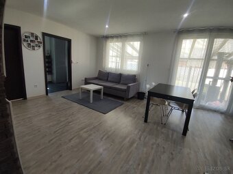 4 - izbový rodinný dom, veľký pozemok 583 m², garáž, Rajka - 10