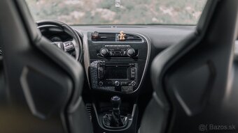 Seat Leon Cupra R300 - 10