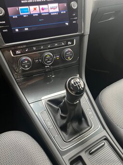 Volkswagen Golf Variant 2.0 TDI Edition Comfortline - 10