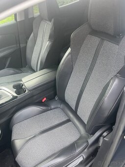 Peugeot 3008 ,2018 - 10