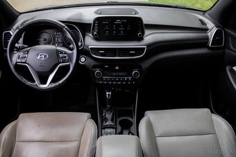 Hyundai Tucson 2.0 CRDi Premium 4x4 / AJ NA SPLÁTKY / - 10