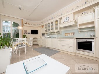 Súkromie, pokoj a diskrétnosť – trojizbový byt, 200 m2,... - 10