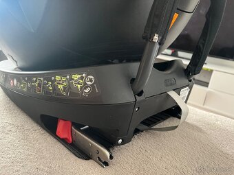 Autosedačka Britax Römer Dualfix 2R - 10