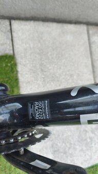 Karbonovy cestny bicykel zn. Boardman - 10