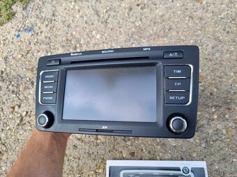 PREDAM AUTORADIO ŠKODA BOLERO dotykové - 10