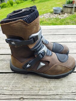Obuv Forma 45 - 10