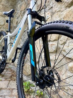 Trek Skye 27.5” S - 10