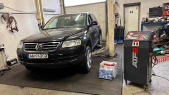 Predám VW touareg - 10