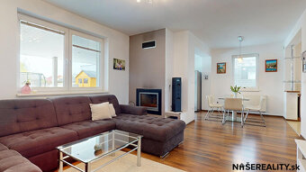 Na predaj: Moderný 5-izbový rodinný dom s bazénom, záhradou  - 10