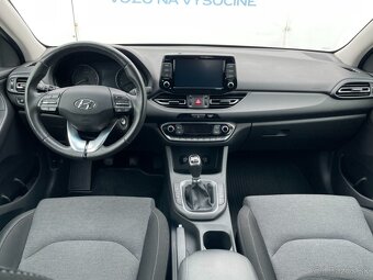 Hyundai i30 Com. 1.6CRDi ČR SMART+ 1.maj - 10