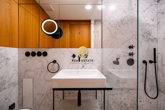 PREDAJ novostavba kancelárie - komerčný priestor 110m2+56m2 - 10